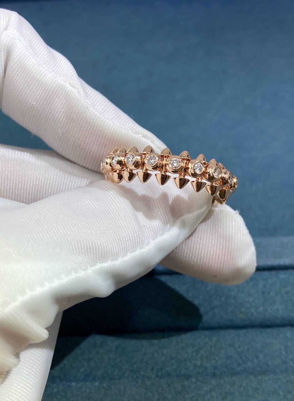 Crash diamond ring