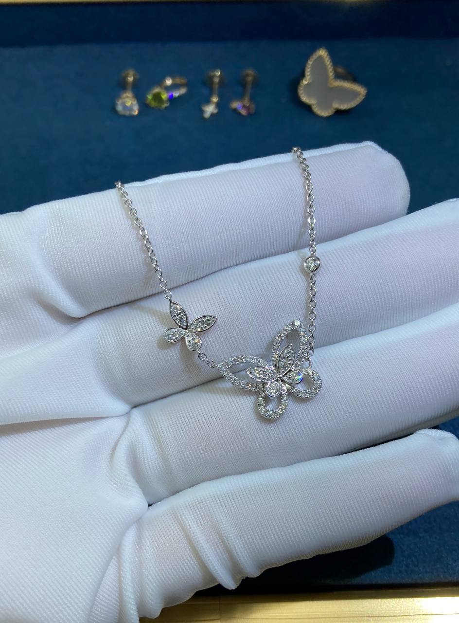 Grf diamond butterflies necklace