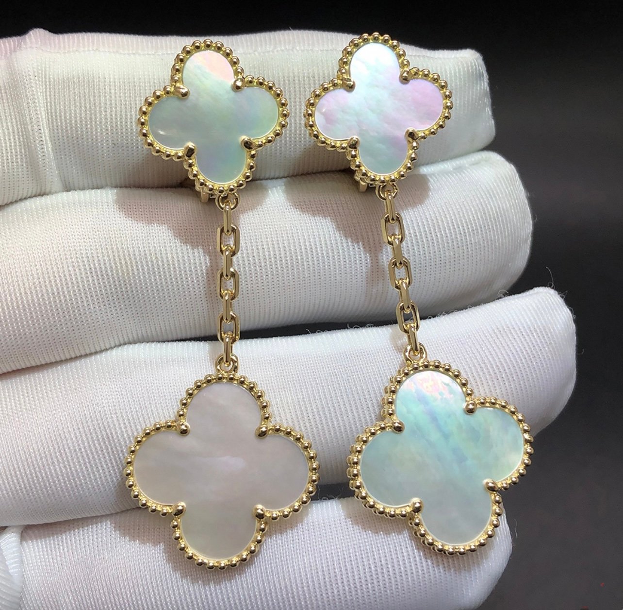 VC Mother-of-Pearl double earrings