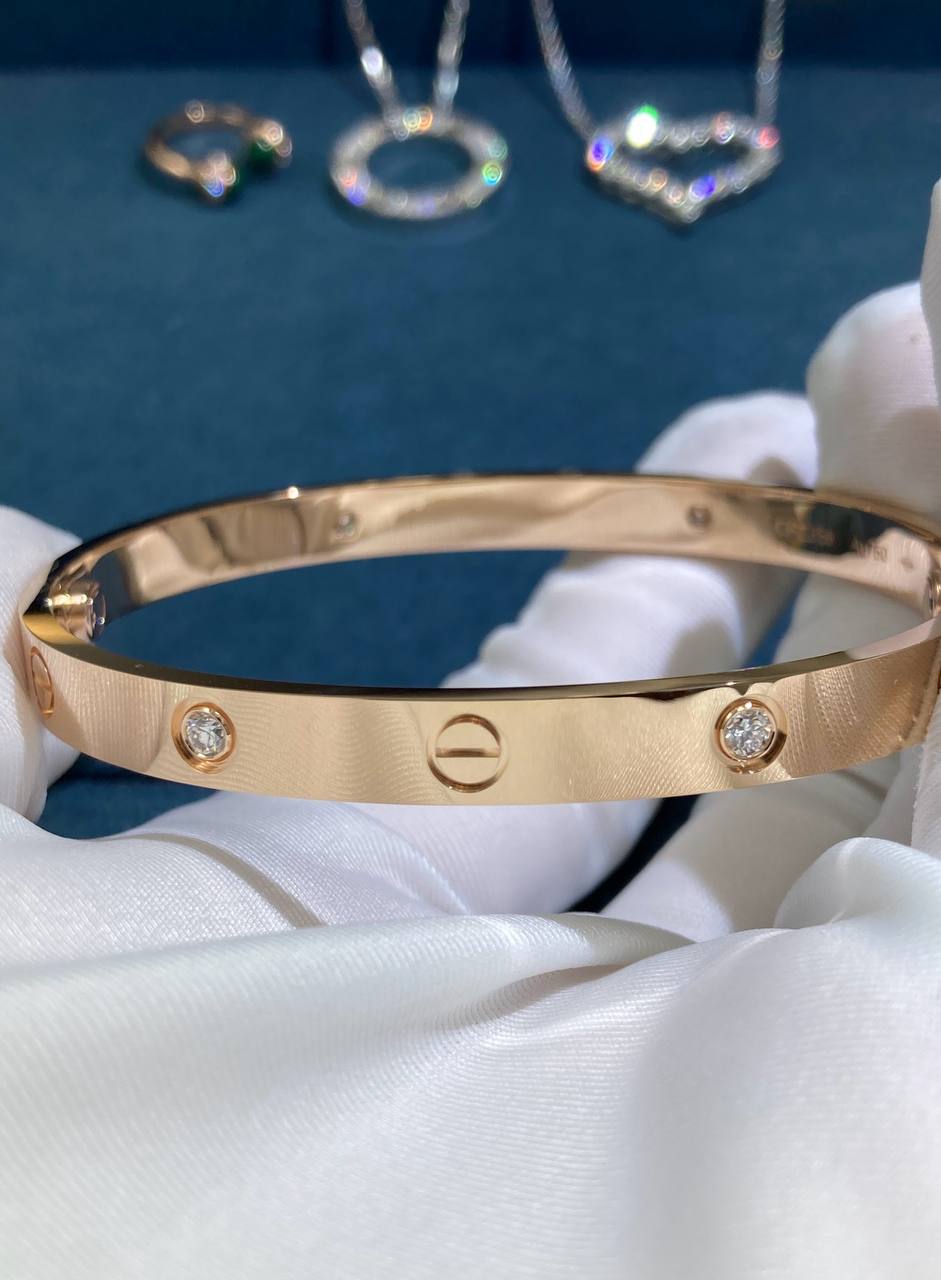 Love bracelet 4 diamonds