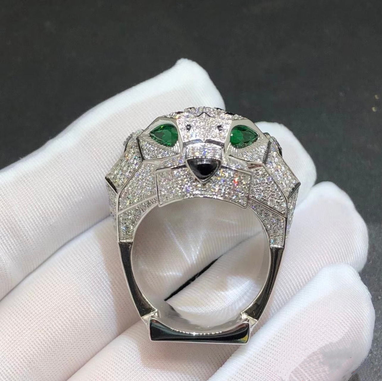 Panthere Full Pavé diamond ring