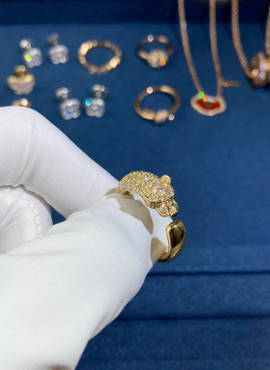 Panther half pavé diamond ring Small model