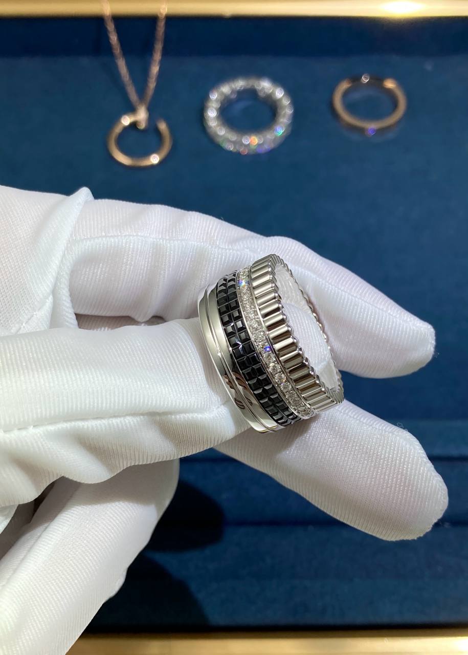 Bchrn pavé diamond ring with black PVD Large model