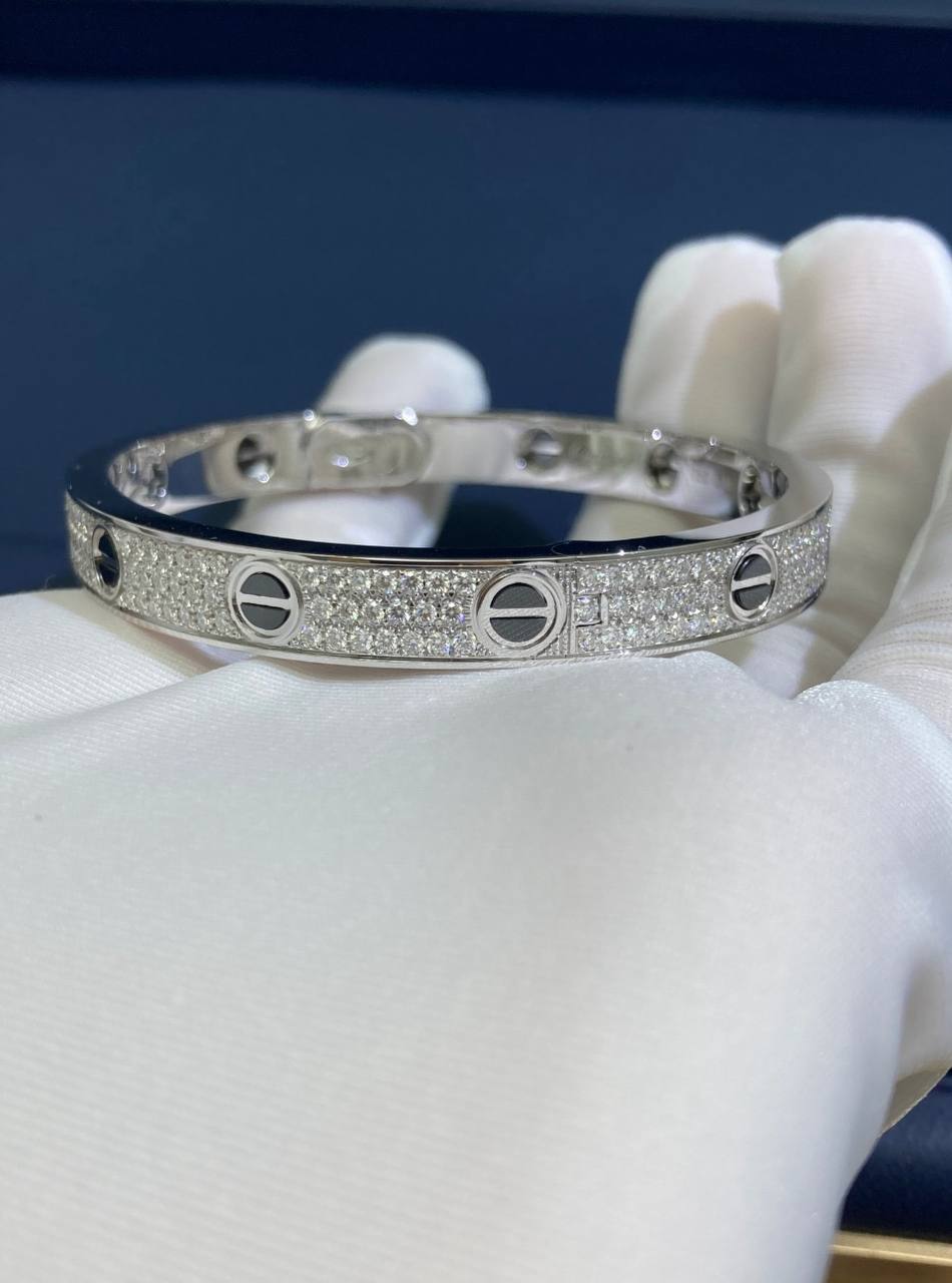 Love Bracelet Diamond-paved with Ceramic