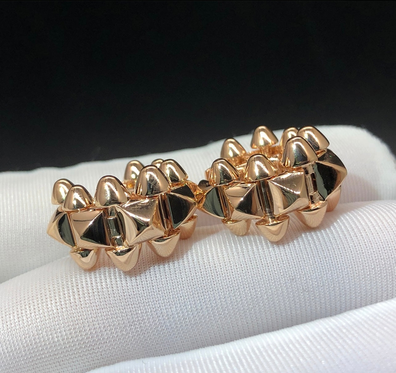 Crash earrings